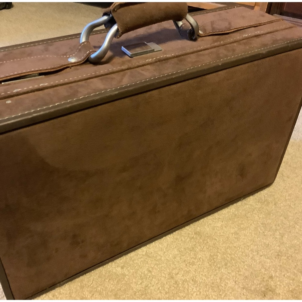 Hartmann vintage brown suede carry on suit bag.